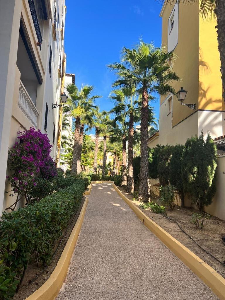 Apartamento Aldea Del Mar Торевьиа Экстерьер фото